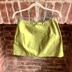 Prada lime green silk mini skirt size 40
